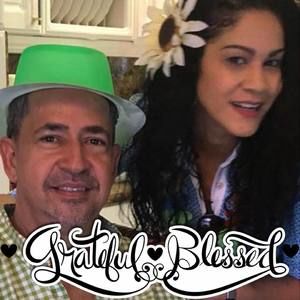 Meet your Posher, Raquel